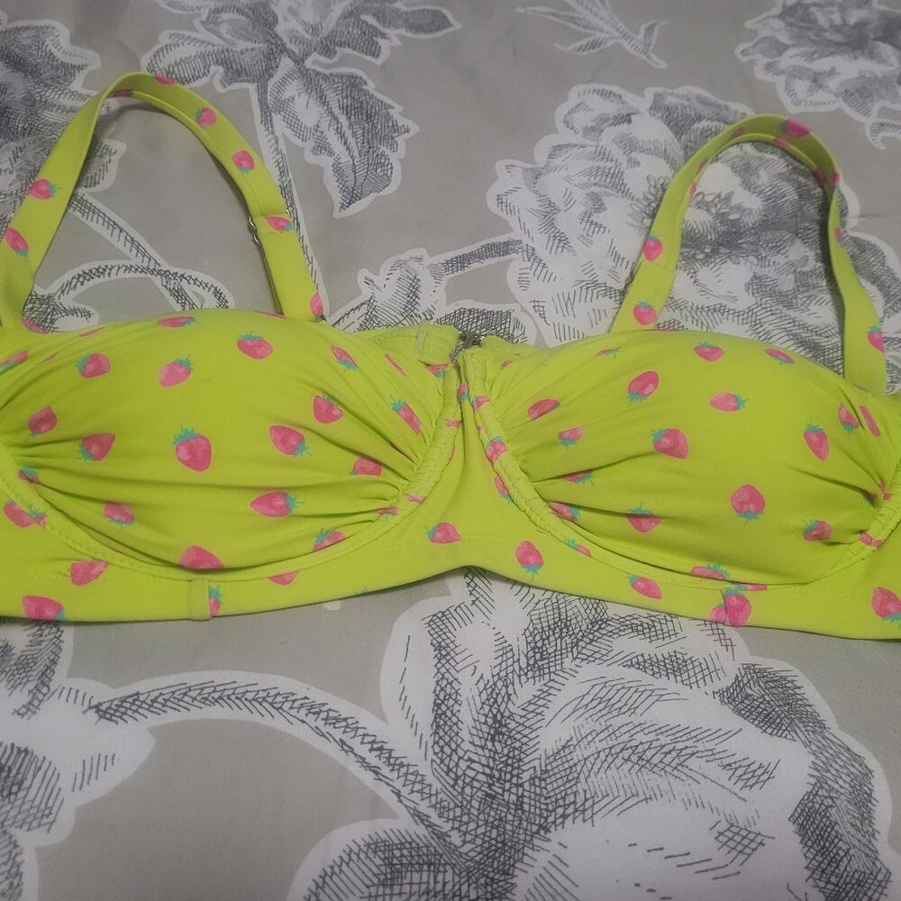 Wild Fable Neon Yellow/Lime Swim Top Size 14 NWT